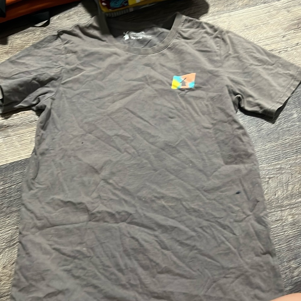 men’s medium dutch shirt